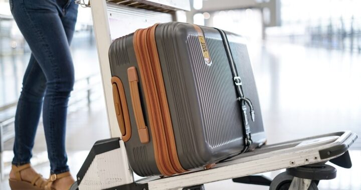 miko--aj-l--duje-w-nowym-targu--sp--d---magiczny-d-auto-1977