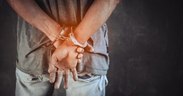 wyroby-tytoniowe-bez-polskich-znak--w-akcyzowanych-auto-3355