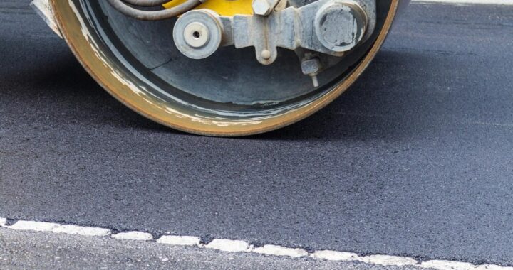nowy-targ-inwestuje-w-bezpiecze--stwo--burmistrz-p-auto-3727